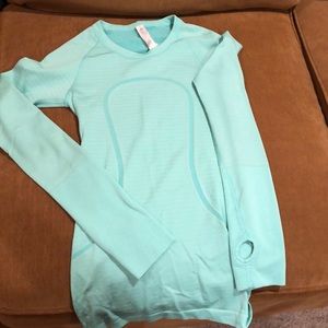 Mint green lulu lemon, long sleeve, athletic shirt